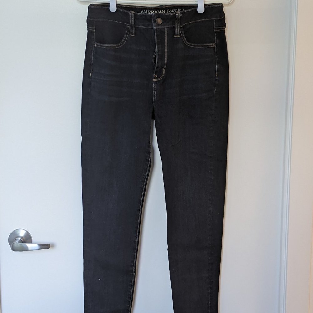 American Eagle Super High-Waisted Jegging